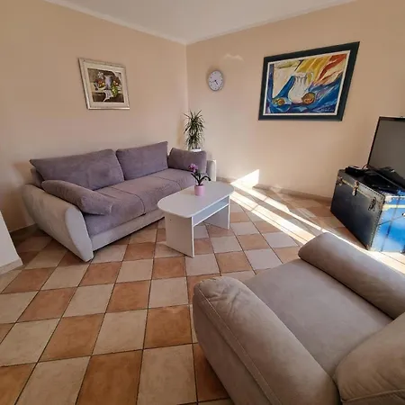 Apartman Ferienwohnung Fur 5 Personen Ca 70 Qm In Crikvenica, Kvarner Bucht Und Umgebung *
