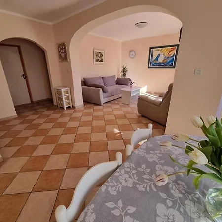 Apartman Ferienwohnung Fur 5 Personen Ca 70 Qm In Crikvenica, Kvarner Bucht Und Umgebung