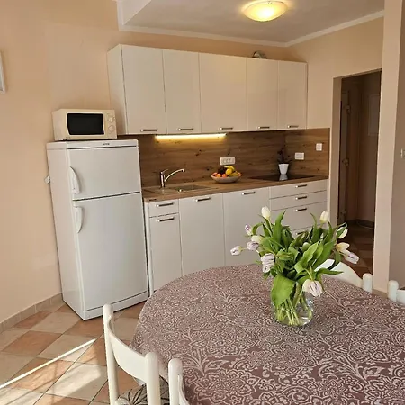 Apartman Ferienwohnung Fur 5 Personen Ca 70 Qm In Crikvenica, Kvarner Bucht Und Umgebung