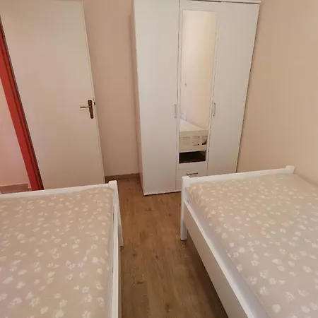 Apartment Ferienwohnung Fur 5 Personen Ca 70 Qm In Crikvenica, Kvarner Bucht Und Umgebung *