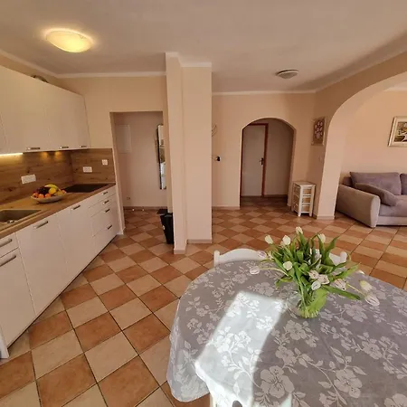 Ferienwohnung Fur 5 Personen Ca 70 Qm In Crikvenica, Kvarner Bucht Und Umgebung Crikvenica